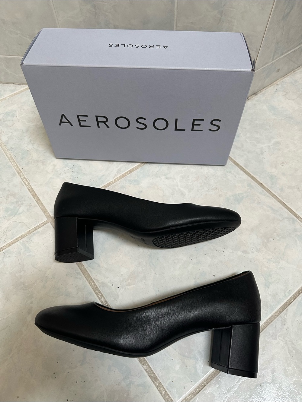 NWT Aerosoles Ebel Black Leather Mid Heel Pump Size 8.5 Wide - Picture 5 of 12